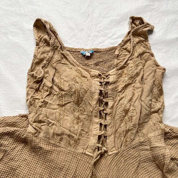 Sleeveless boho dress tan brown Plus Size 1X embroidered lace front handkerchief - Picture 2 of 6
